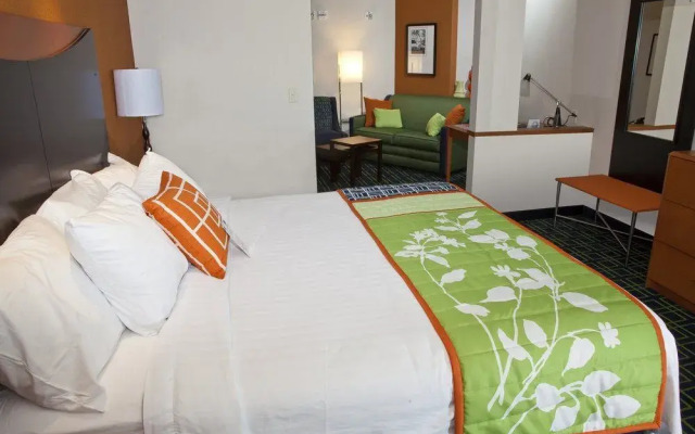 Fairfield Inn & Suites Madison East