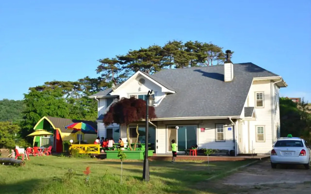 Seosan Travel & Dream Pension