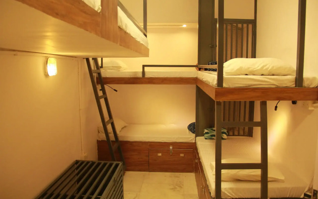 PodStop Delhi