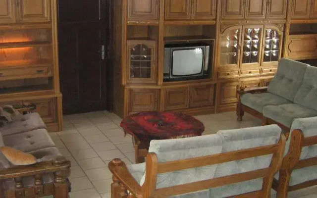 Holiday home Sneeuweifel