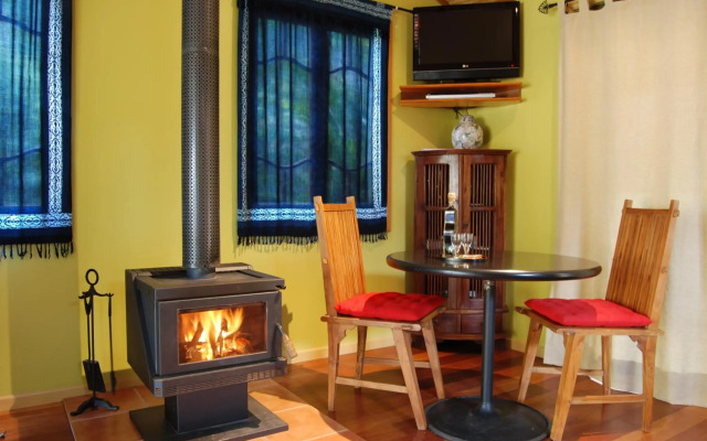 Witches Falls Cottages