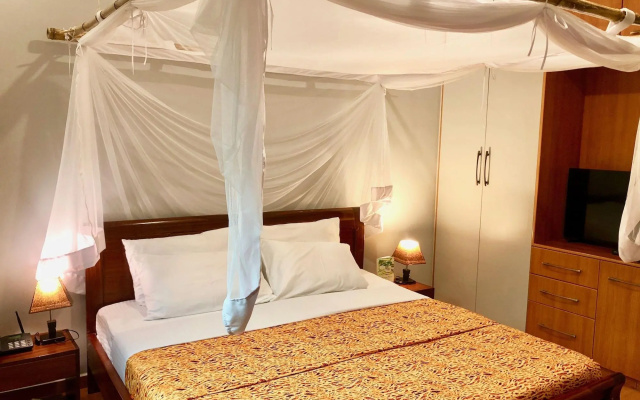 Heaven Restaurant & Boutique Hotel