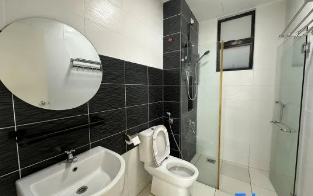 The Platino | 1Min to Paradigm – Bathroom – Johor Bahru