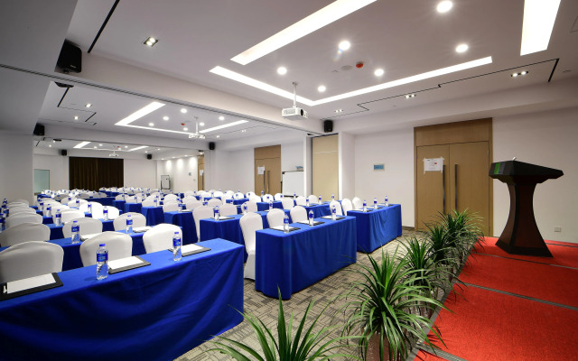 Holiday Inn Express Liuyang Development Zone by IHG