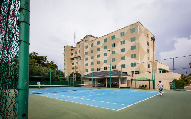 Отель Alisa North Ridge