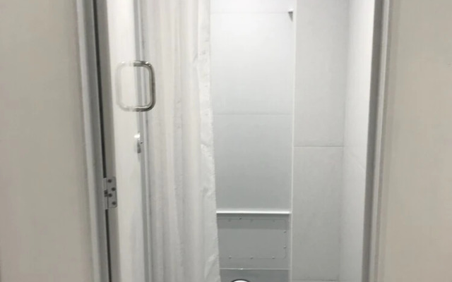 Bowden Court - Hostel