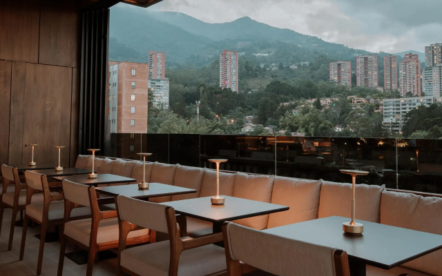 Binn Hotel