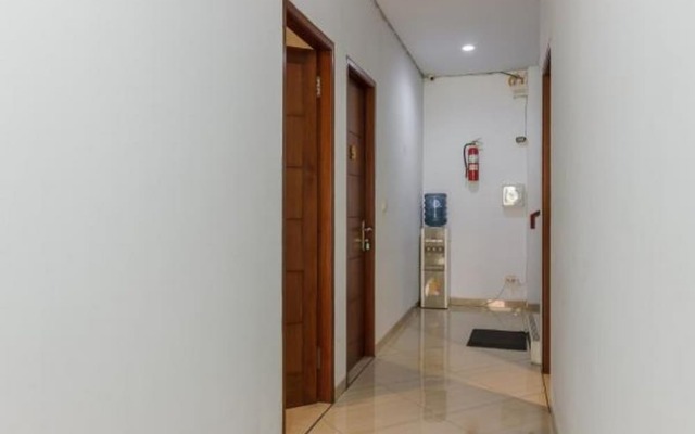 RedDoorz Plus near Sudirman Station 2