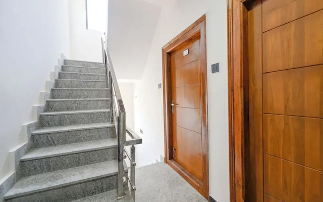Fabhotel Elegance
