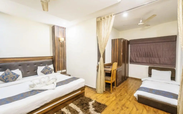 Hotel Bhabha