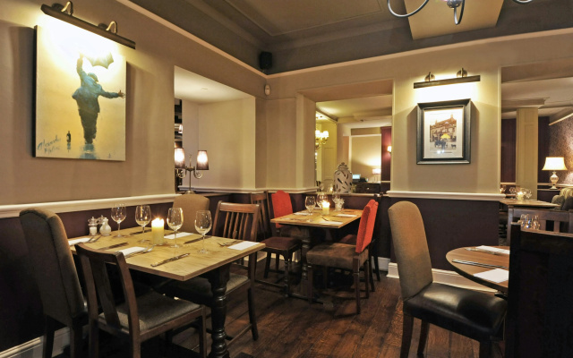 hotelImage