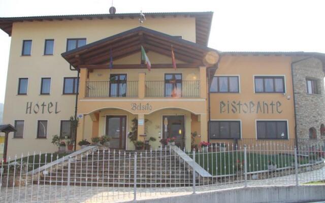 Hotel Ristorante Belsito