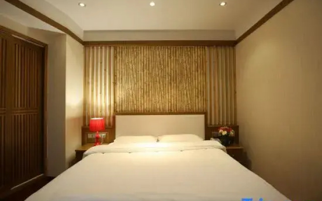Homeinn Ripple Hotel (Kunming Expo Park Bailong Temple Subway Station)