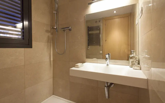 My Space Barcelona Pool Apartment Gracia