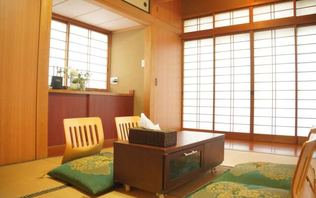 Yoshimura House Hotel 6