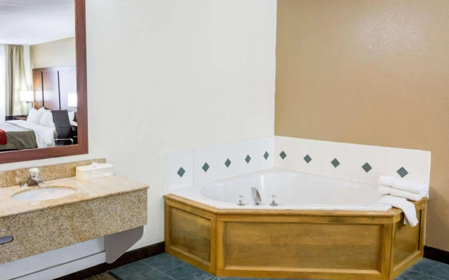 Comfort Inn Kearney - Liberty