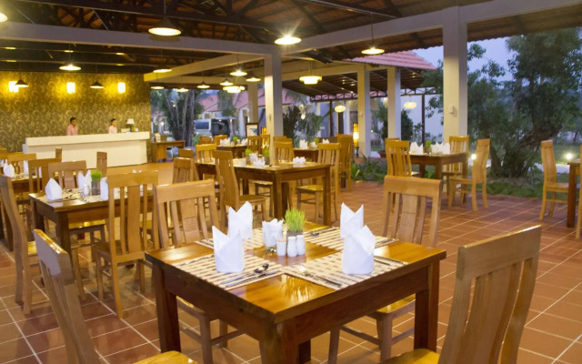 Ong Lang Village Resort
