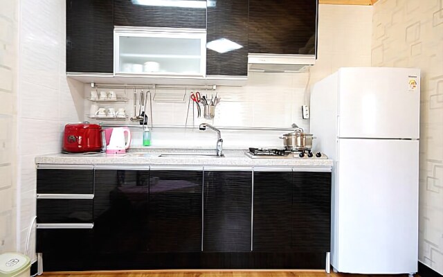 Yangyanggwangmyeong Family Pension