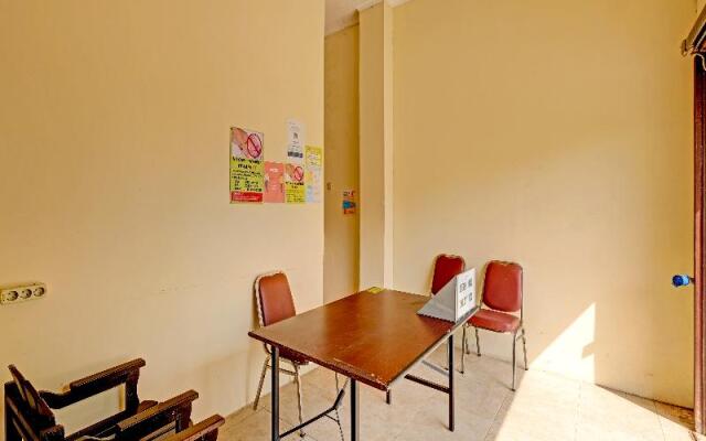 Oyo 91522 Candi Gebang Guesthouse