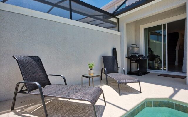 Champions Gate -luxurious 5 Bedroom! Townhouse