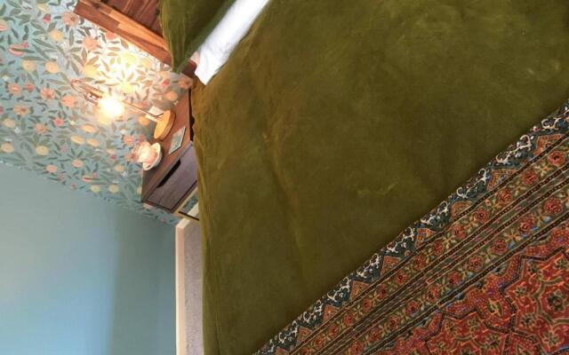 Glascroft Gardens - Bed & Breakfast