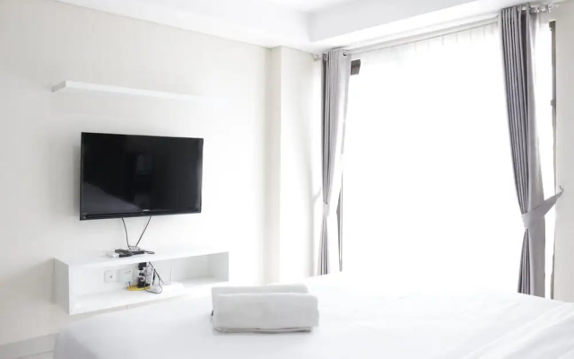 Comfy Studio Apartment At Tamansari Tera Residence