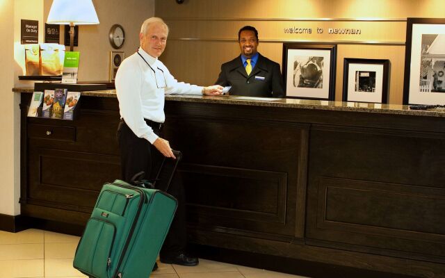 Hampton Inn Atlanta - Newnan