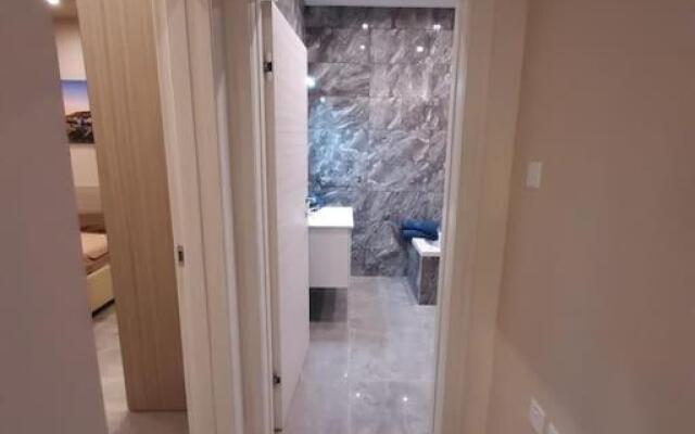 Ocean Blue Apt4 luxurious, modern Apt at Zonqor Pt