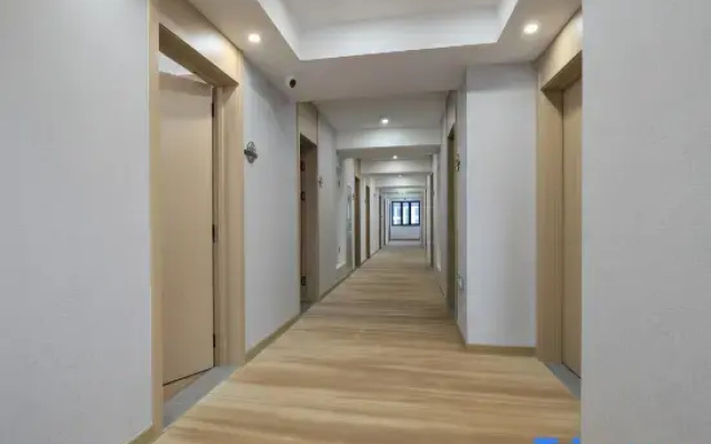 Xuerun Mingjia SKIWINTERTRAVELHOLID Hotel (Yabuli Ski Resort Branch