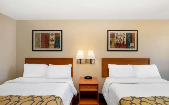 Baymont Inn & Suites Spearfish