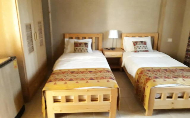Embrace Hotel