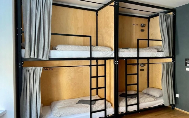 Schöndorf Hostel