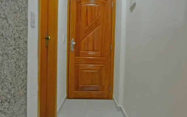 LinkHouse Beautiful High Floor 1-BDR c2-0036
