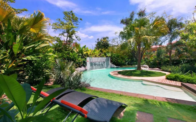 Hotel Villas Adra