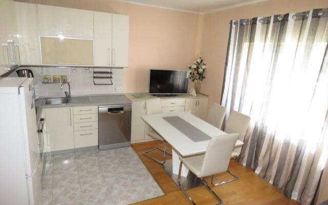 Apartment Central City