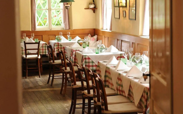Der Schlosswirt zu Anif - Biedermeier-Hotel und Restaurant
