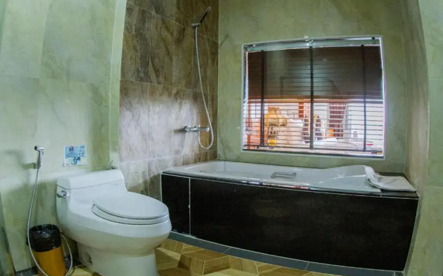 Kampong Thom Palace Hotel