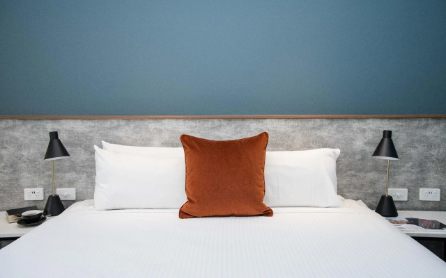 Hotel Alba Adelaide
