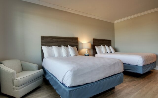 Islander Hotel & Resort