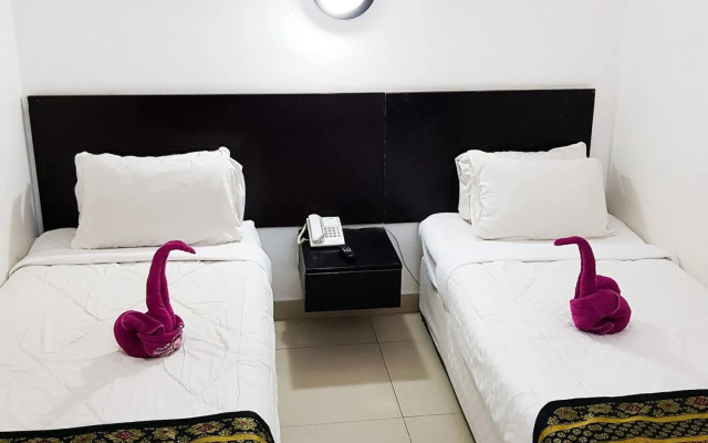 Grand Malaka Ethical Hotel