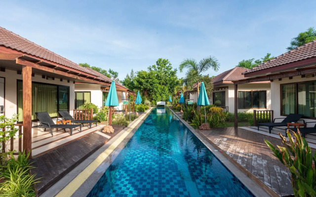 Pinnacle Grand Jomtien Resort and Beach Club