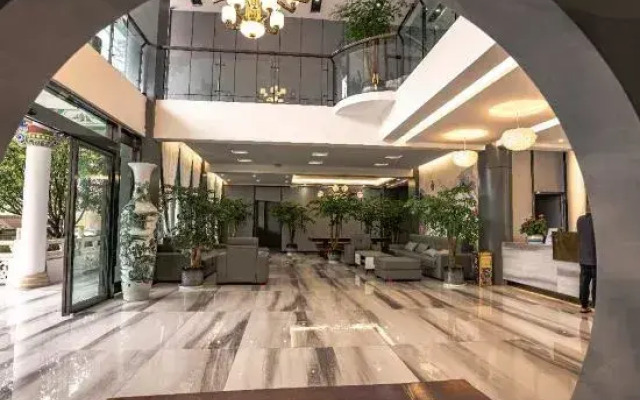 Shenghui Hotel Dali