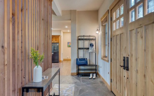 Grays Crossing by Avantstay Stunning 4bdr Cabin