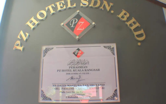 Pz Hotel