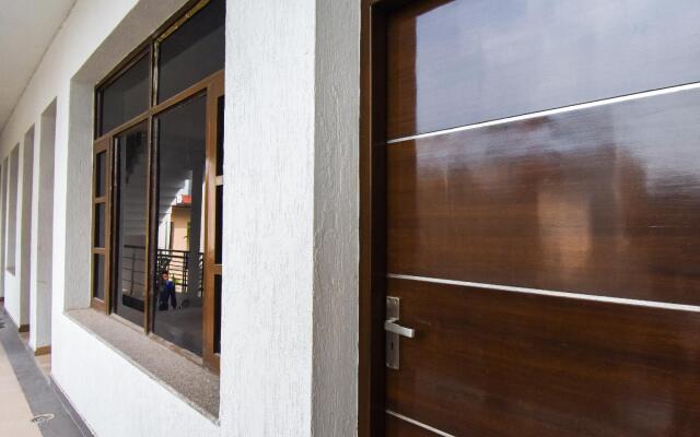 OYO 4548 Hotel The Green Park Resort