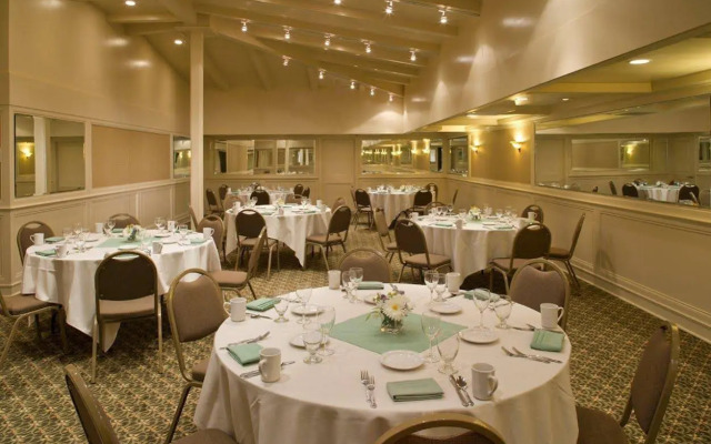 Best Western Seven Seas