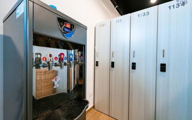JPOD Capsule Hotel