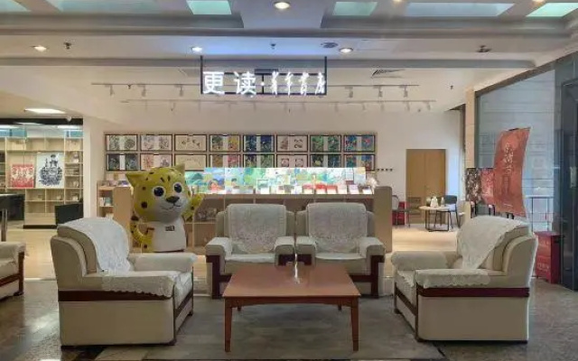 CY Journalists' Home Hotel（Dongzhimen Hospital Dongsishitiao Subway Station Branch）