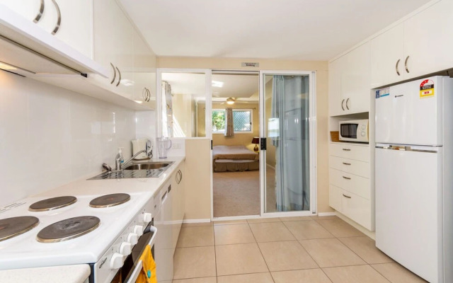 Sunsets from your front patio - Sylvan Beach Esp, Bellara