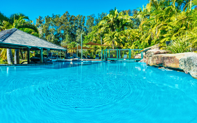 BreakFree Aanuka Beach Resort